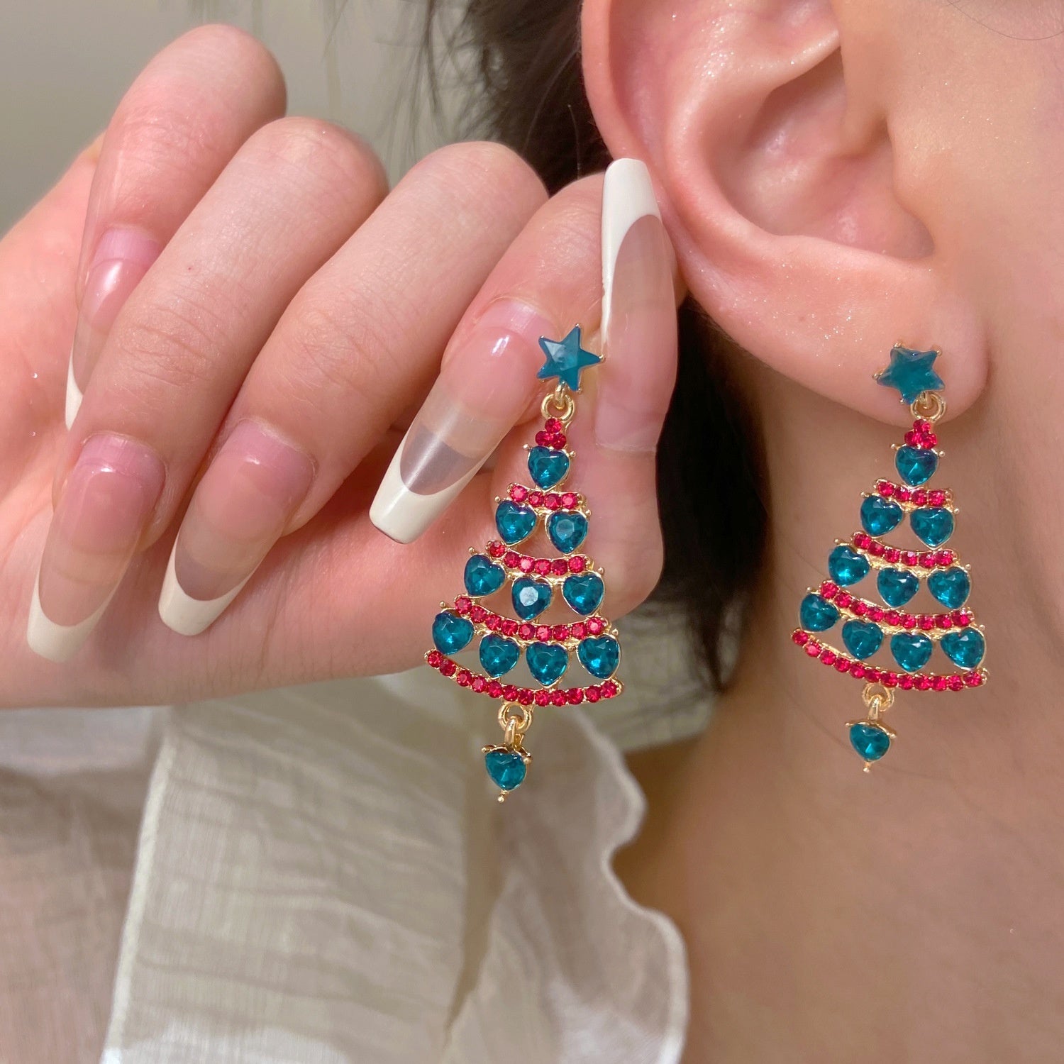 Luxury Elegant Diamond-encrusted Christmas Tree Earrings For Women