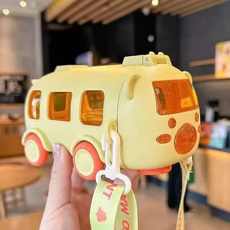 Bus design Children's Straw Cup, Tritan Cute Plastic water pot