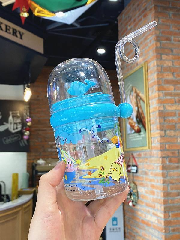 Funny Whale water fountain drinking cup 260ml