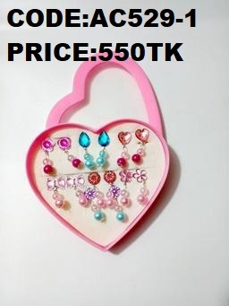 Children’s tip earrings set with box (3pair/7pair)