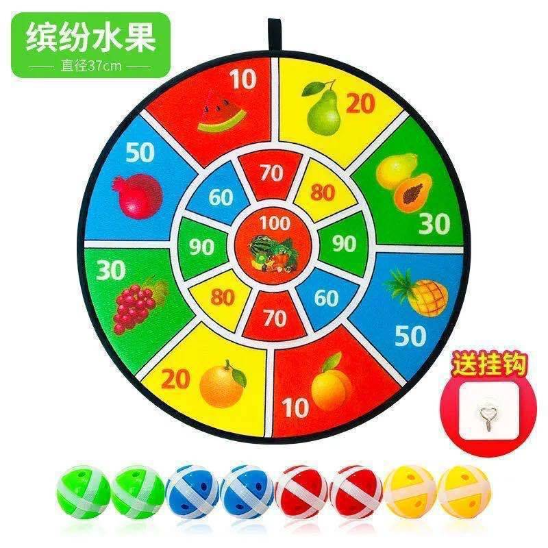Throwing dart ball /sticky ball